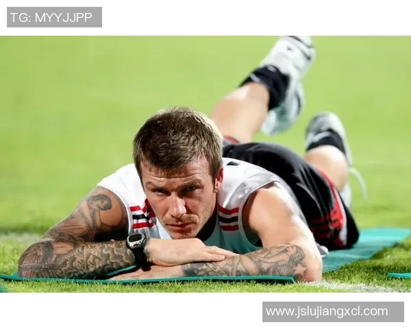 足球明星颜值壁纸精选让你领略球场魅力与帅气风采的视觉盛宴